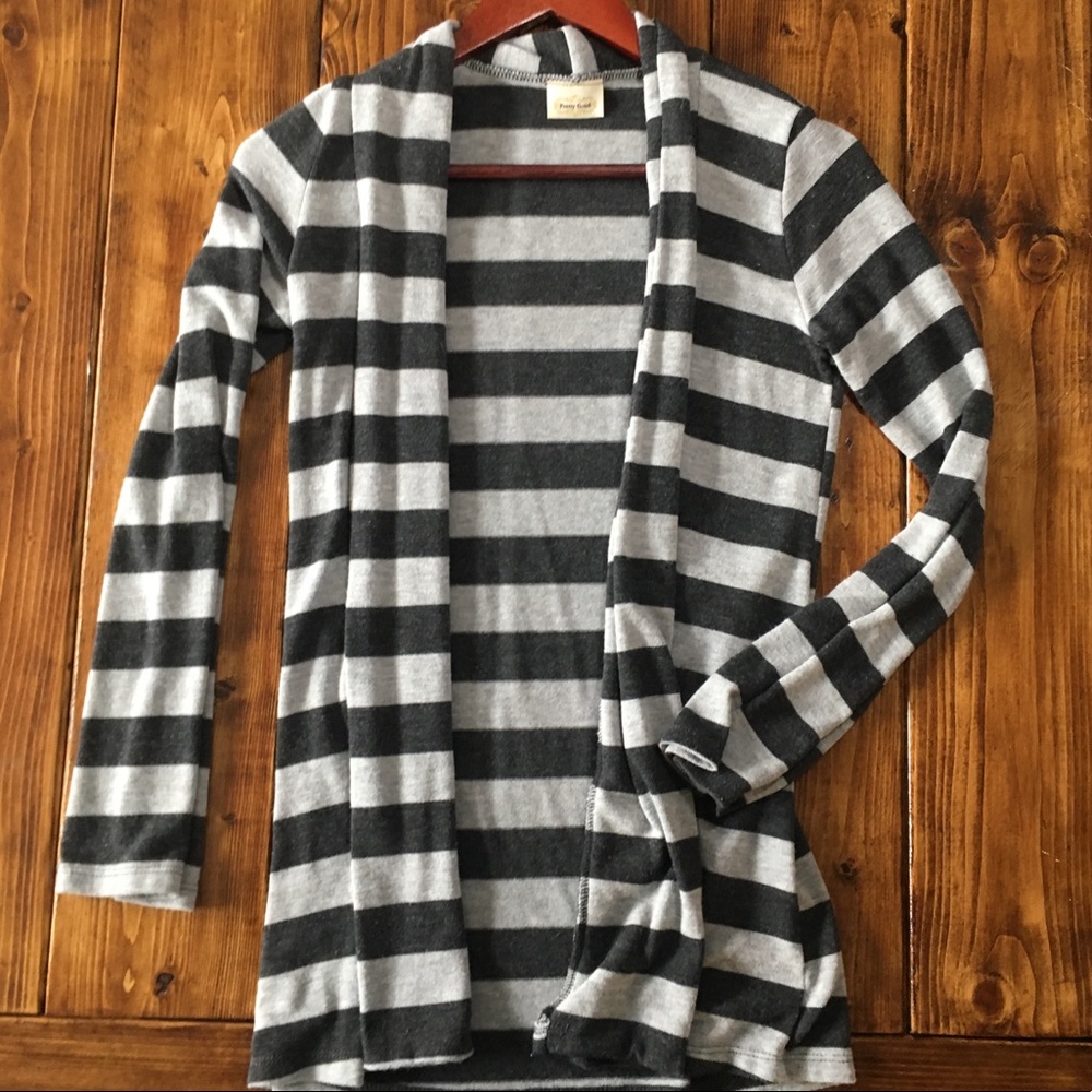 Pretty Good Open Cardigan sz M